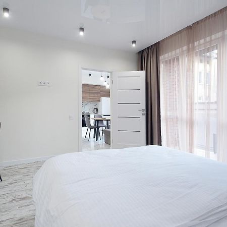Apartament Luxury Nest Lviv Center Zewnętrze zdjęcie