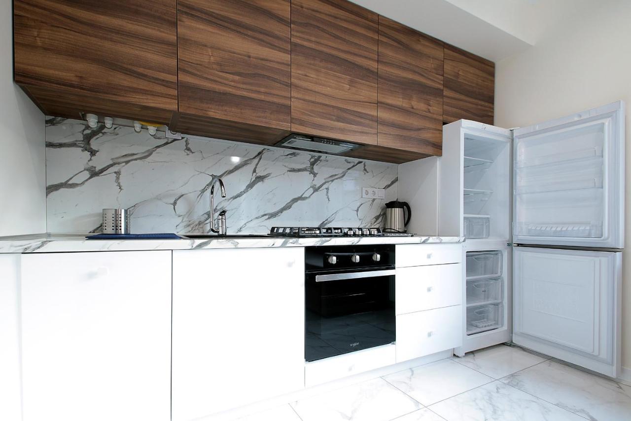 Apartament Luxury Nest Lviv Center Zewnętrze zdjęcie