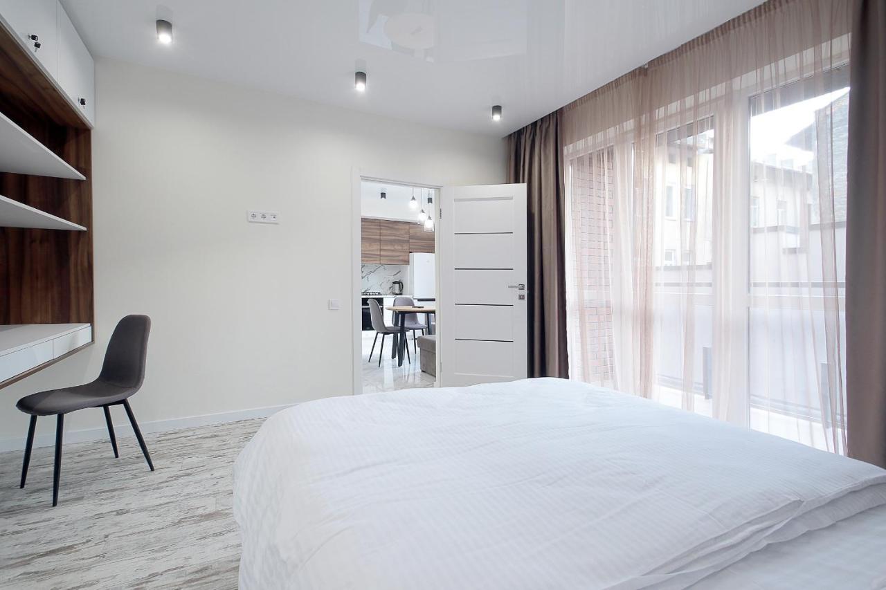 Apartament Luxury Nest Lviv Center Zewnętrze zdjęcie