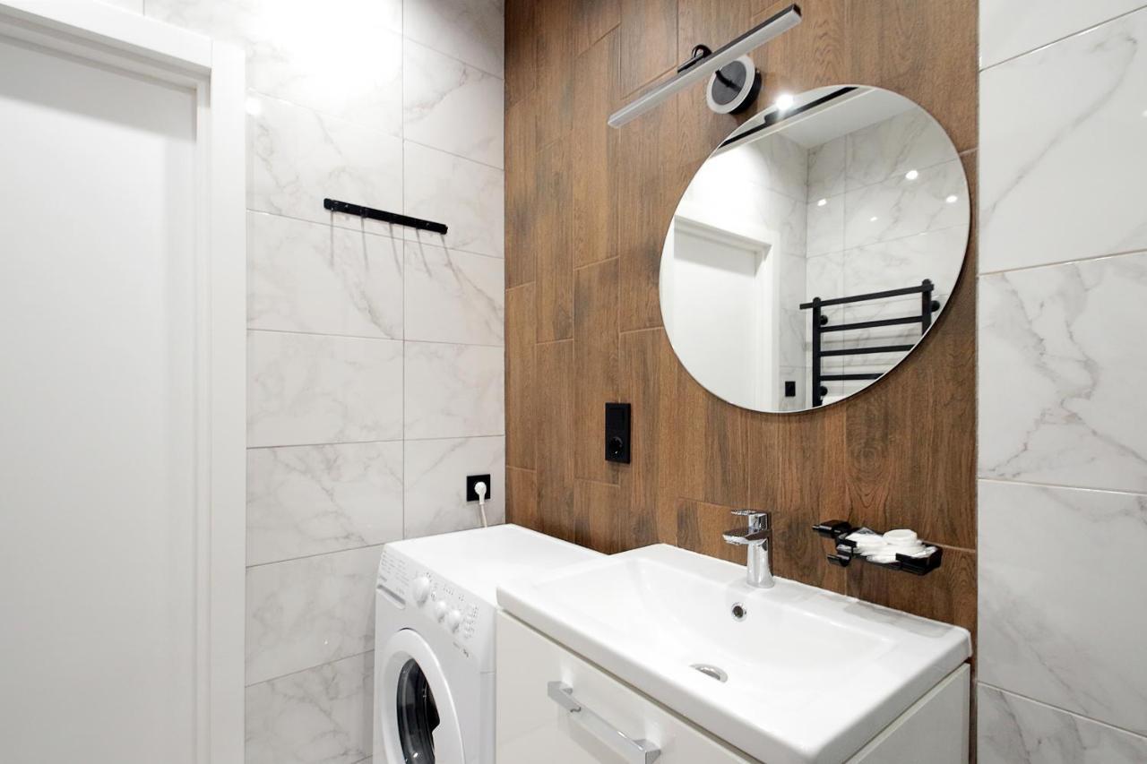 Apartament Luxury Nest Lviv Center Zewnętrze zdjęcie